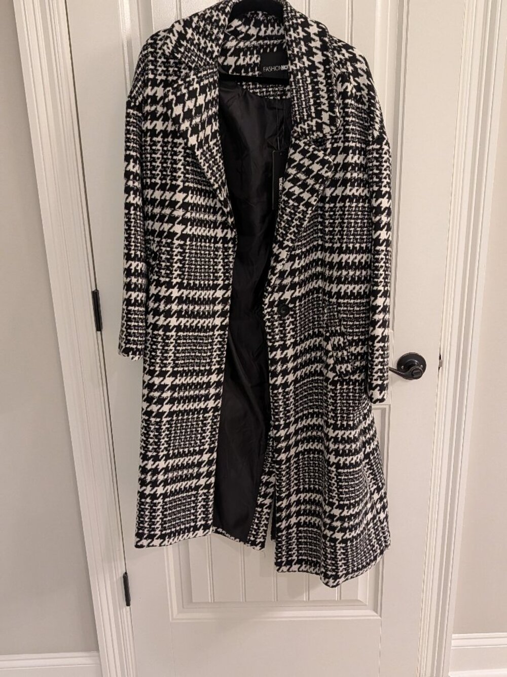 Houndstooth trench coat